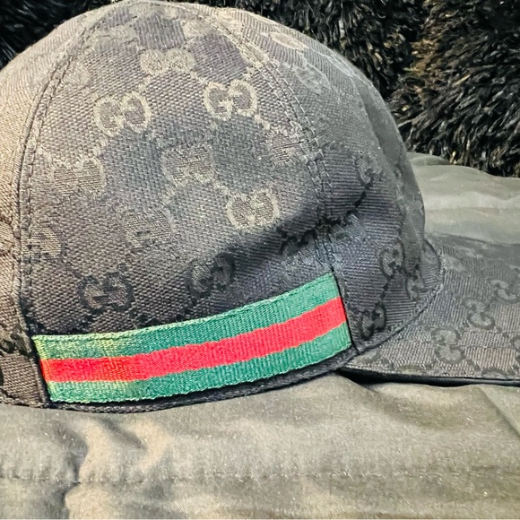 GUCCI Original GG Baseball Cap w/Web - Picture 7 of 8